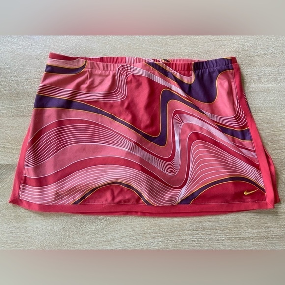 Nike Pink & Purple Multicolored Waves Retro Inspired Tennis Skort Skirt Medium - Picture 1 of 10